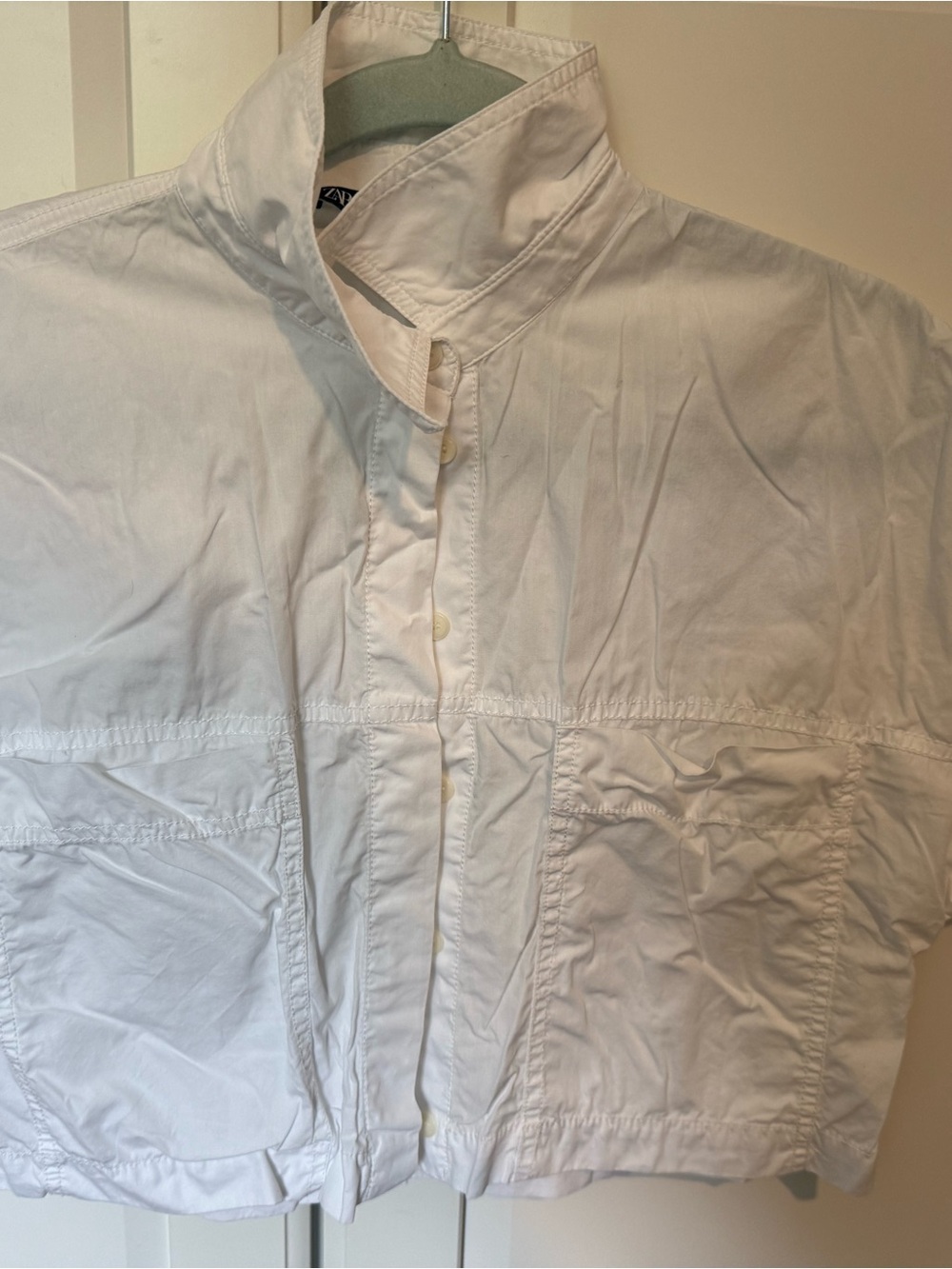 Zara Women's White Lightweight Cropped Shirt